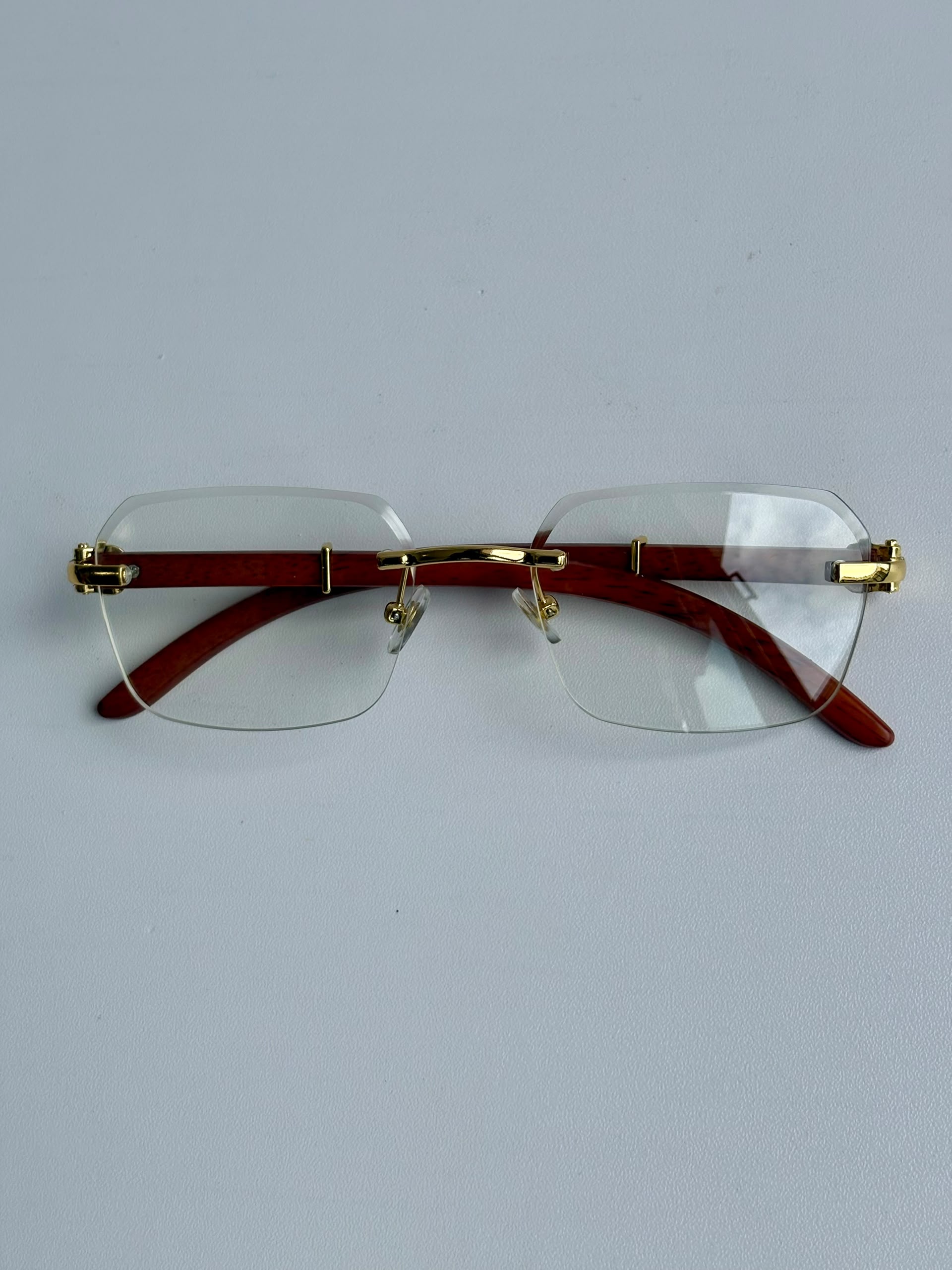 Luxe Vision premium men's eyewear